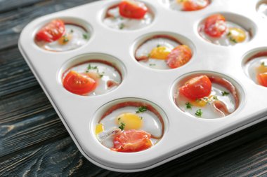 Yumurtalı çörek teneke