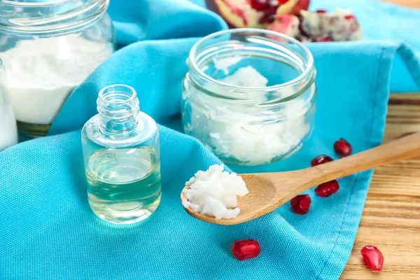 Deodorant için malzemeler ile kompozisyon 