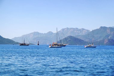 Modern tekne tropikal tatil