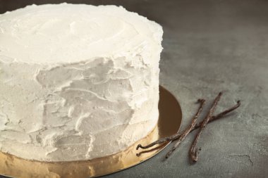 Lezzetli vanilyalı Pasta krema ile 