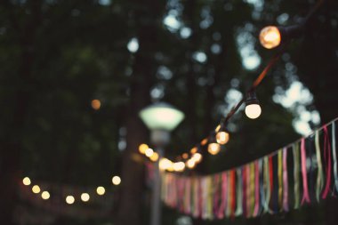 açık havada dekorasyon çelenk 