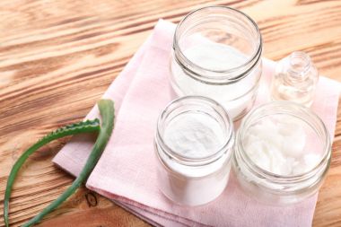 Deodorant için malzemeler ile kompozisyon  