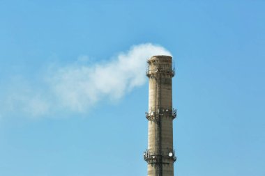 Endüstriyel fabrika baca