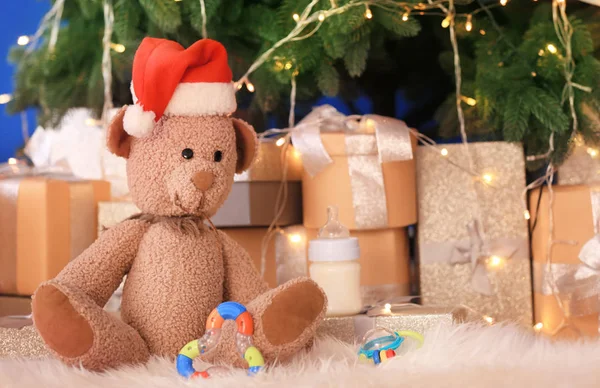 Leuk speelgoed voor baby- en geschenk dozen — Stockfoto