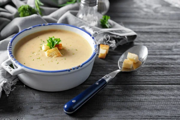 Суп з броколі чеддер — стокове фото