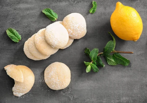 Домашнее печенье с лимонным вкусом — стоковое фото