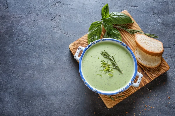 lezzetli brokoli çorbası