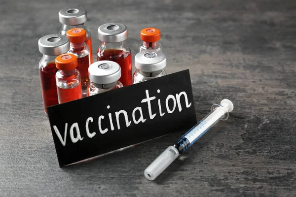 Kaart met woord vaccinatie — Stockfoto