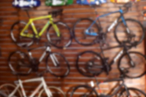 Vista borrosa de la tienda de bicicletas — Foto de Stock