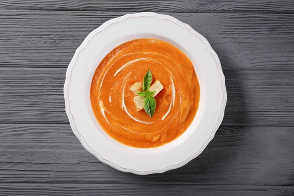 Plaka ile lezzetli havuç çorbası 