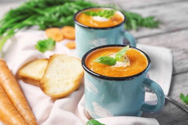 Lezzetli havuç çorbası