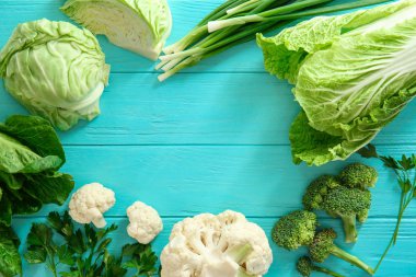 Lahana çorbası için malzemeler 