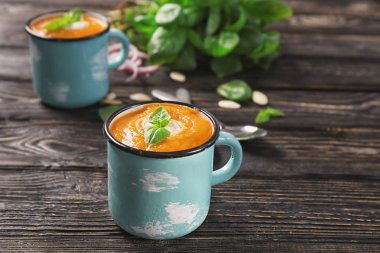 Lezzetli havuç çorbası