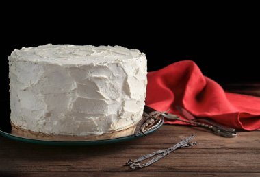 Lezzetli vanilyalı Pasta krema ile 