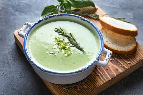 lezzetli brokoli çorbası