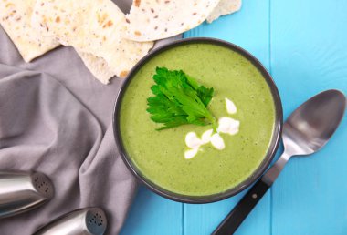 taze lahana çorbası