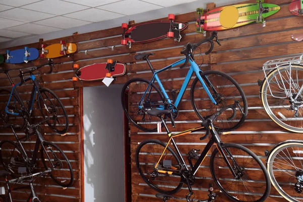 Farklı Bisiklet dükkanı