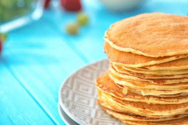 Lezzetli gözleme ile plaka 