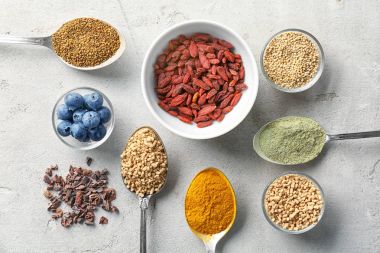 Superfood ürün yelpazesine ile kompozisyon 