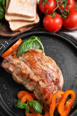 Lezzetli kızarmış Türkiye