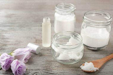 Deodorant için malzemeler ile kompozisyon  