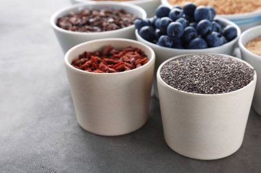 Superfood ürün yelpazesine ile kompozisyon 