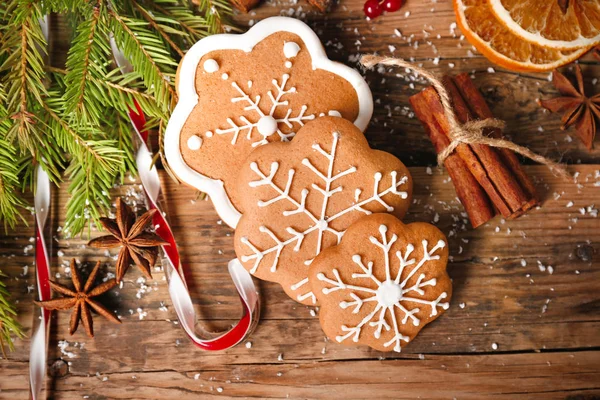 Lekkere zelfgemaakte kerstkoekjes — Stockfoto