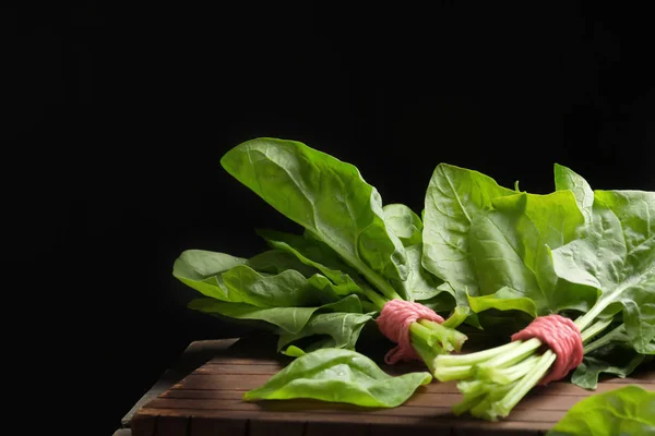 Fresh spinach bunches — Stock Photo, Image