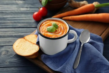 Lezzetli havuç çorbası