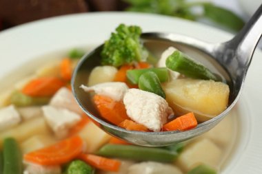 Türkiye'de çorba ile plaka üzerinde closeup pota