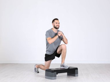 adam eğitim bacaklar