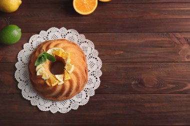 Lezzetli narenciye pasta 