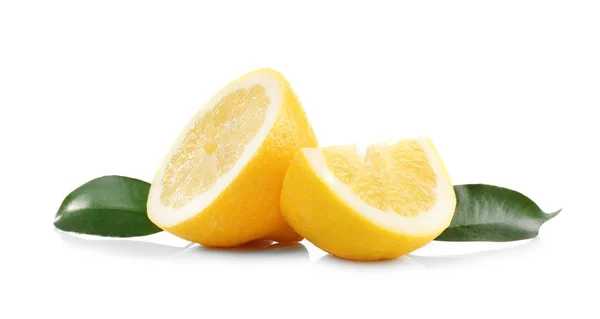 Délicieux citrons tranchés — Photo