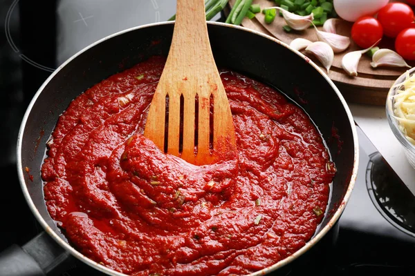 Sabrosa salsa picante —  Fotos de Stock