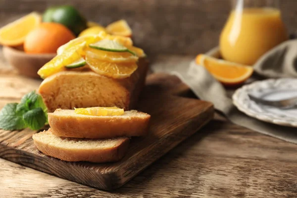 Delicious sliced citrus cake — Stock Photo, Image