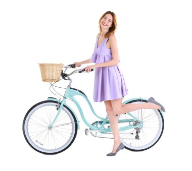 Bisiklet ile genç gülümseyen kız 