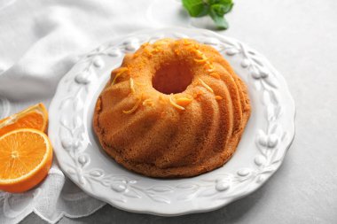 Lezzetli narenciye pasta 