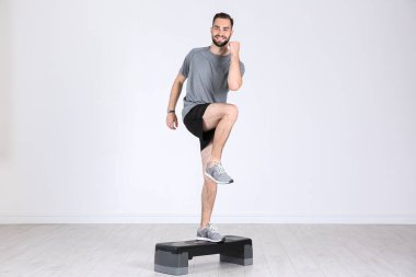 adam eğitim bacaklar