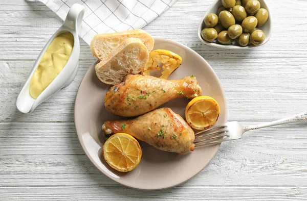 Delicious chicken legs — Stock Photo, Image