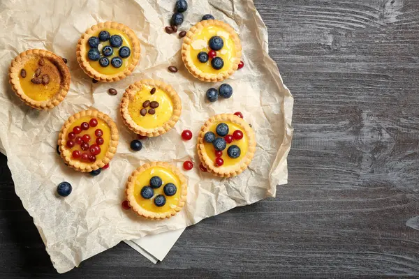 yaban mersini ile gevrek tart 