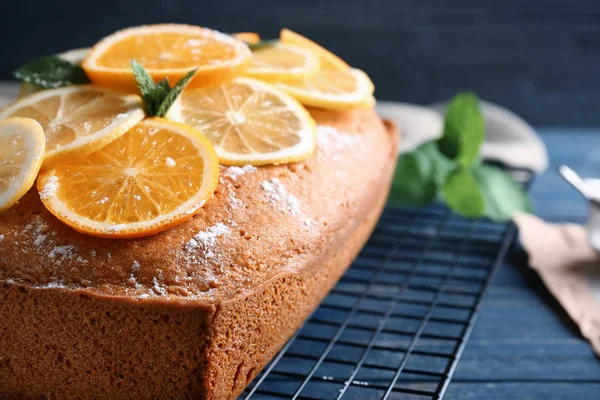 Lezzetli narenciye pasta 