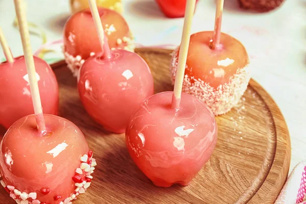 lezzetli şeker elma 