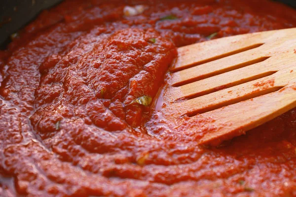 lezzetli baharatlı sos 