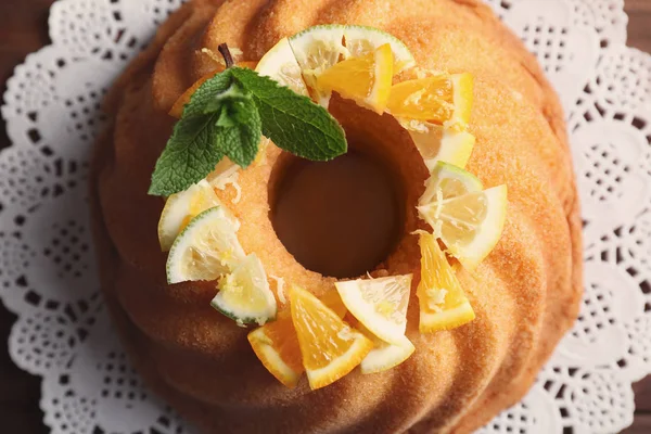 Lezzetli narenciye pasta 