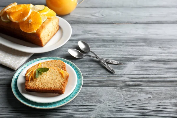 Delicious sliced citrus cake — Stock Photo, Image