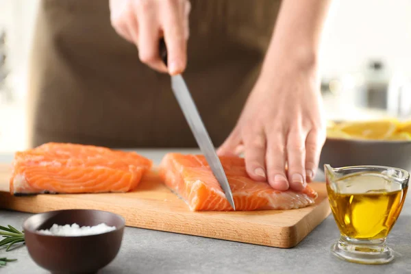 Filete de salmón fresco —  Fotos de Stock