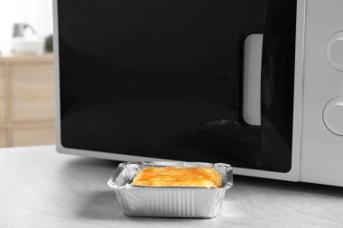 Teneke pişirme güveç