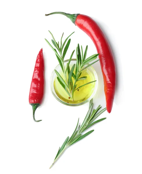 Čerstvý rozmarýn a chilli — Stock fotografie