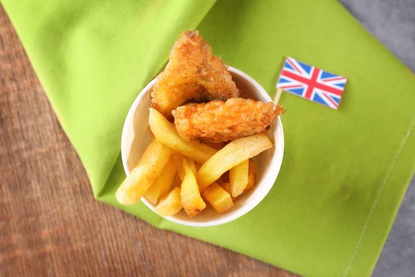 Traditional fish and chips — Stok fotoğraf