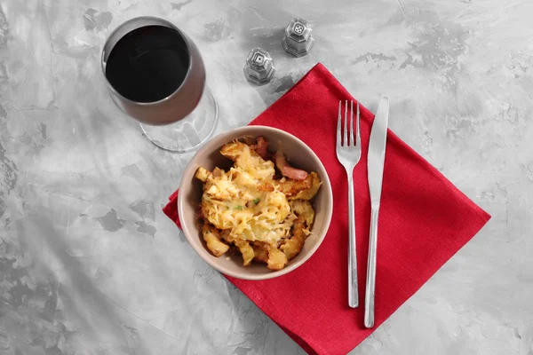 Lezzetli fırında patates